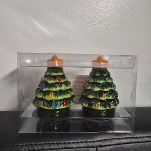 Christmas Tree Ceramic Salt & Pepper Shaker Set w/ Plugs Holiday Star Lights New